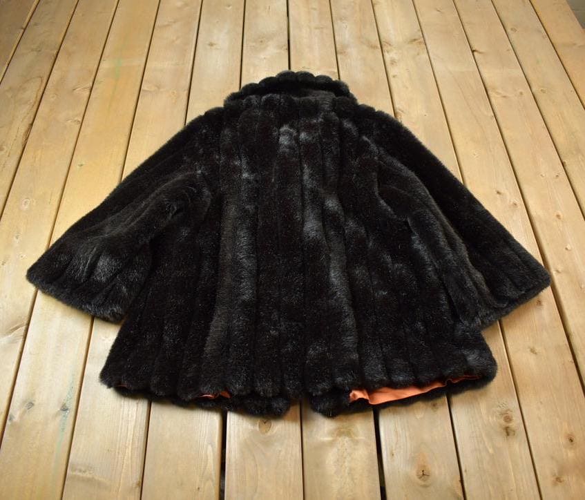 Vintage 1970s Avec Tu Genuine Fabric Fur Coat