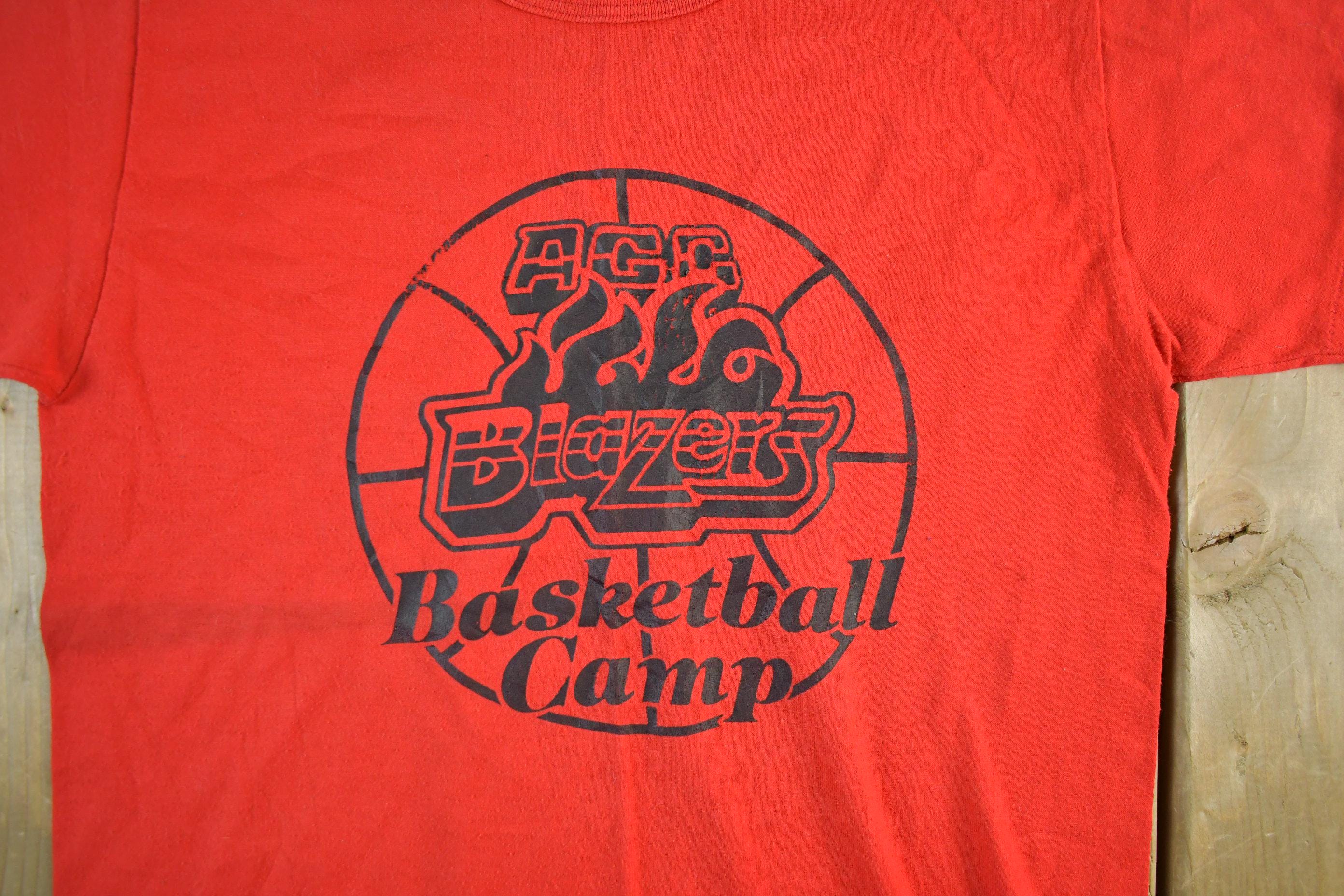 Vintage 1980s Russell Athletic Basketball Camp Graphic T Shirt Men's Small