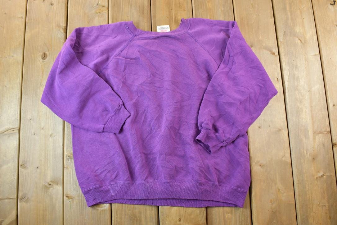 Vintage 1990s Hanes Blank Crewneck Sweatshirt