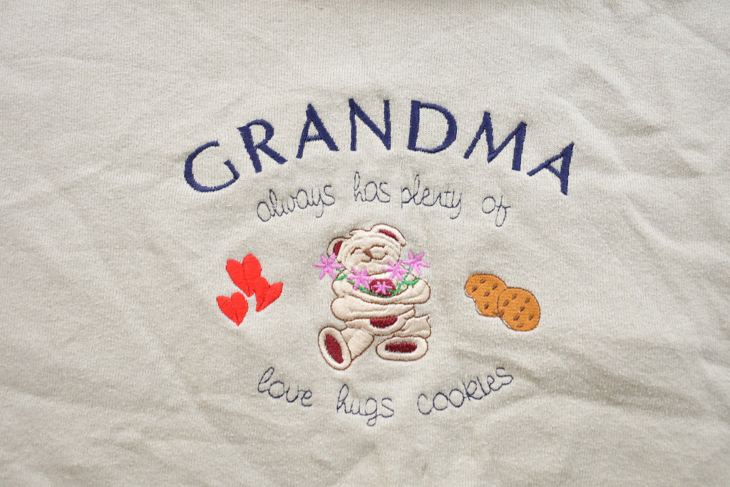 Vintage 1990s Cute Grandma Embroidered Collared Sweatshirt