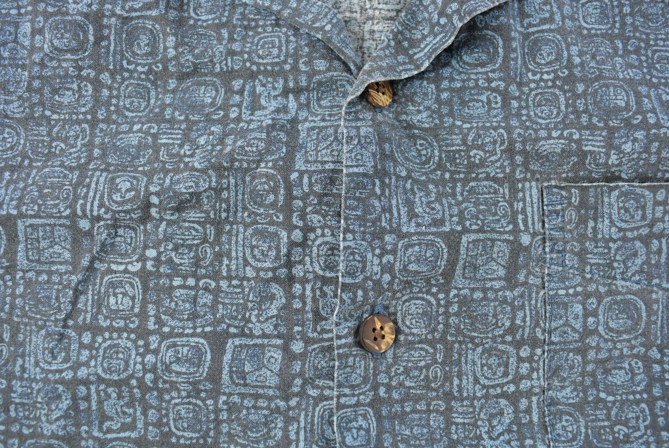 Vintage 1990s L.L. Bean Surf All Over Print Button Up Shirt Men's 2XL / Short Sleeve / 90s Button Up / Tribal Pattern / Beach Shirt