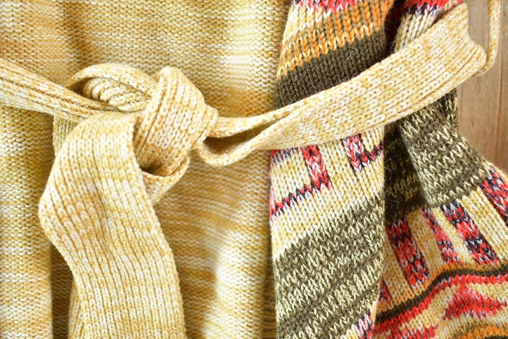 Vintage 1960s Knit Abstract Pattern Crewneck Sweater Womens S