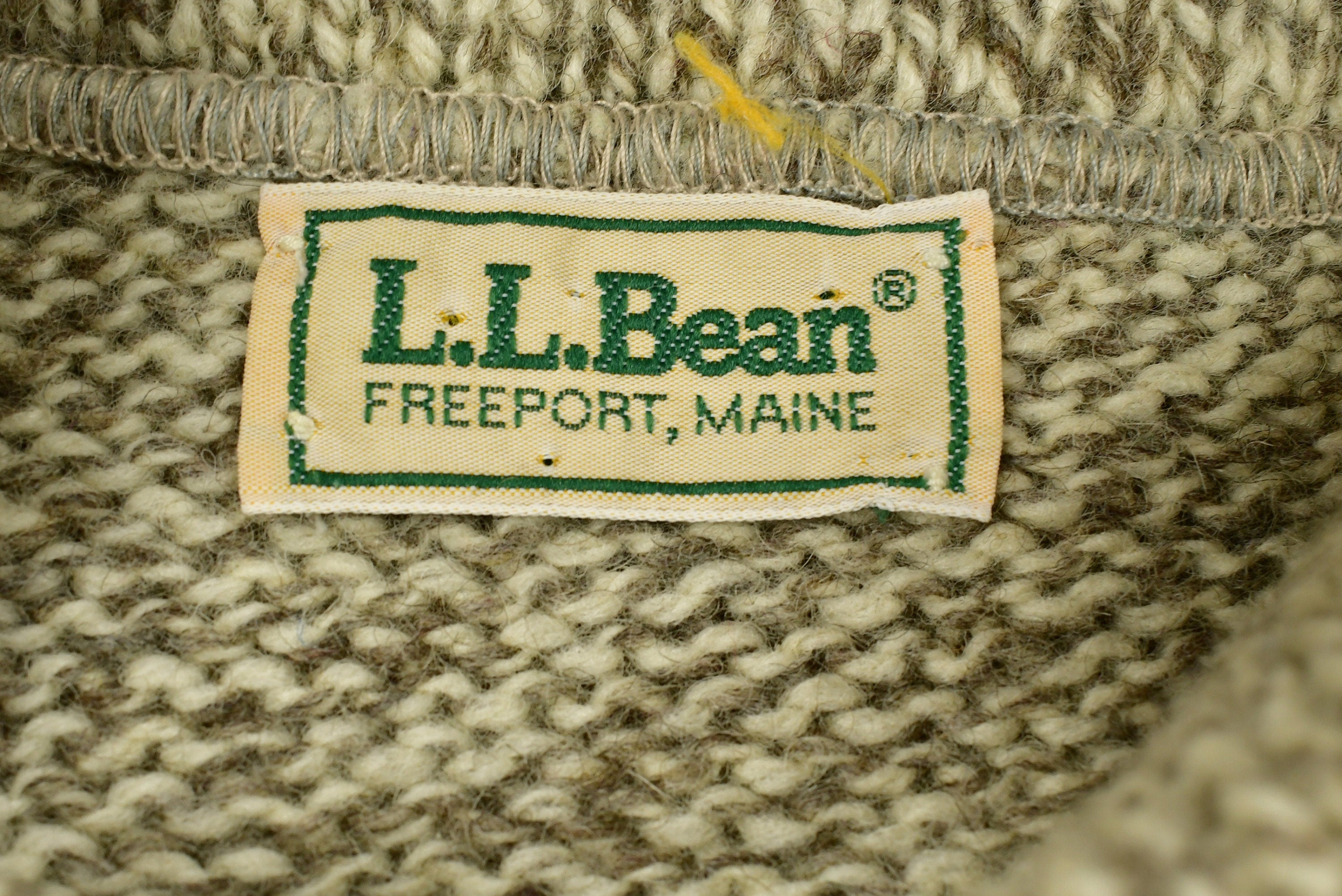 Vintage 1980's LL Bean Knitted Sweater /