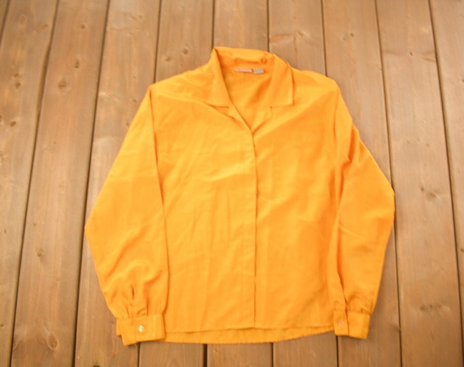 Vintage 1990s Avon Fashions Blank Yellow Button Up Shirt