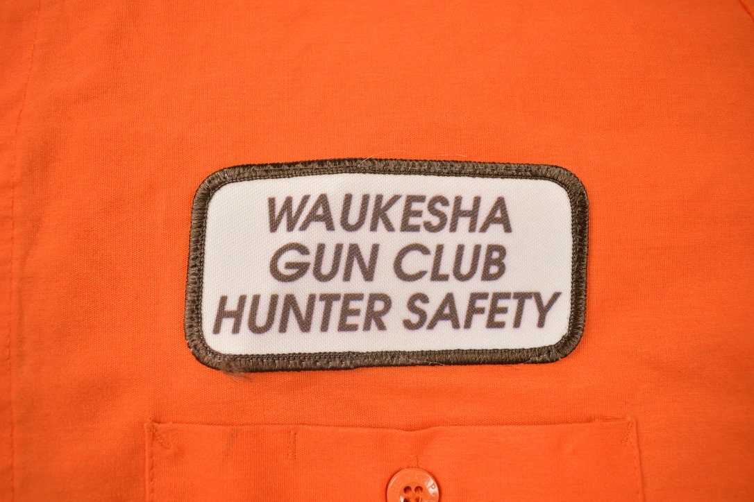 Vintage 1990s Waukesha Gun Club Patched Button Up Shirt