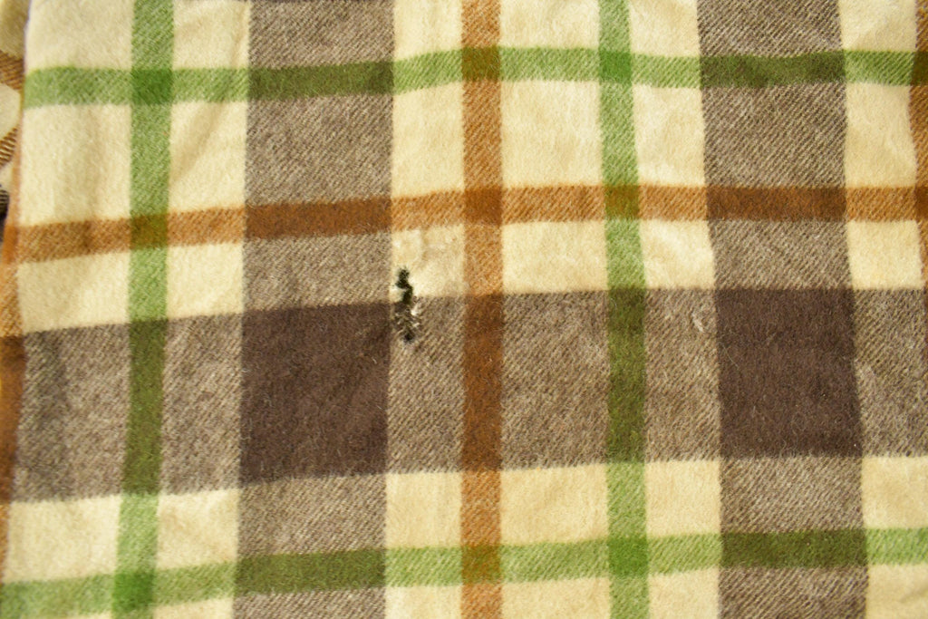 Vintage 1980s Woolrich Button Up Plaid Flannel Shirt Men's XL