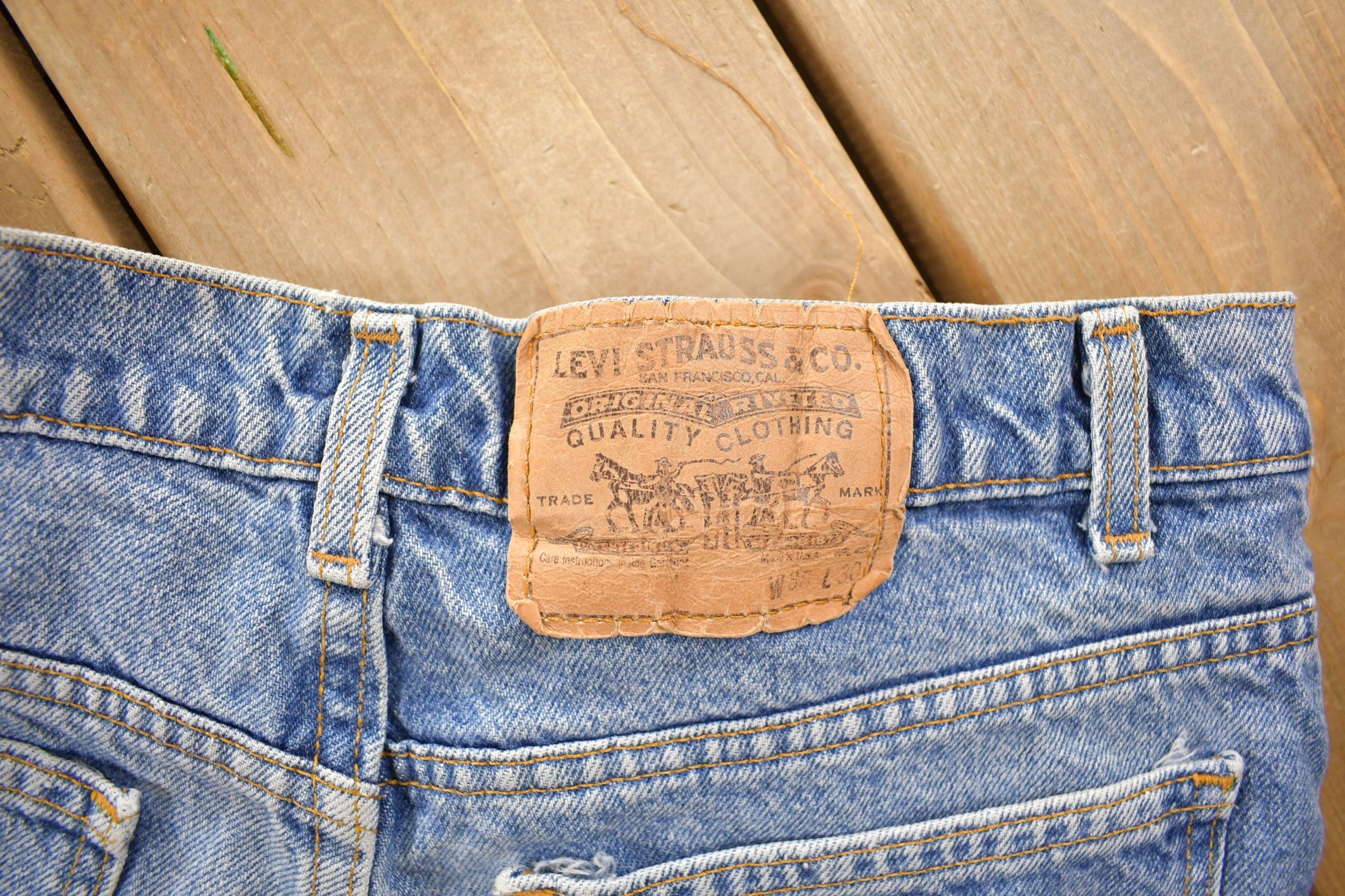 Vintage 1980s Levi's Orange Tab Jeans Size 34 x 26.5