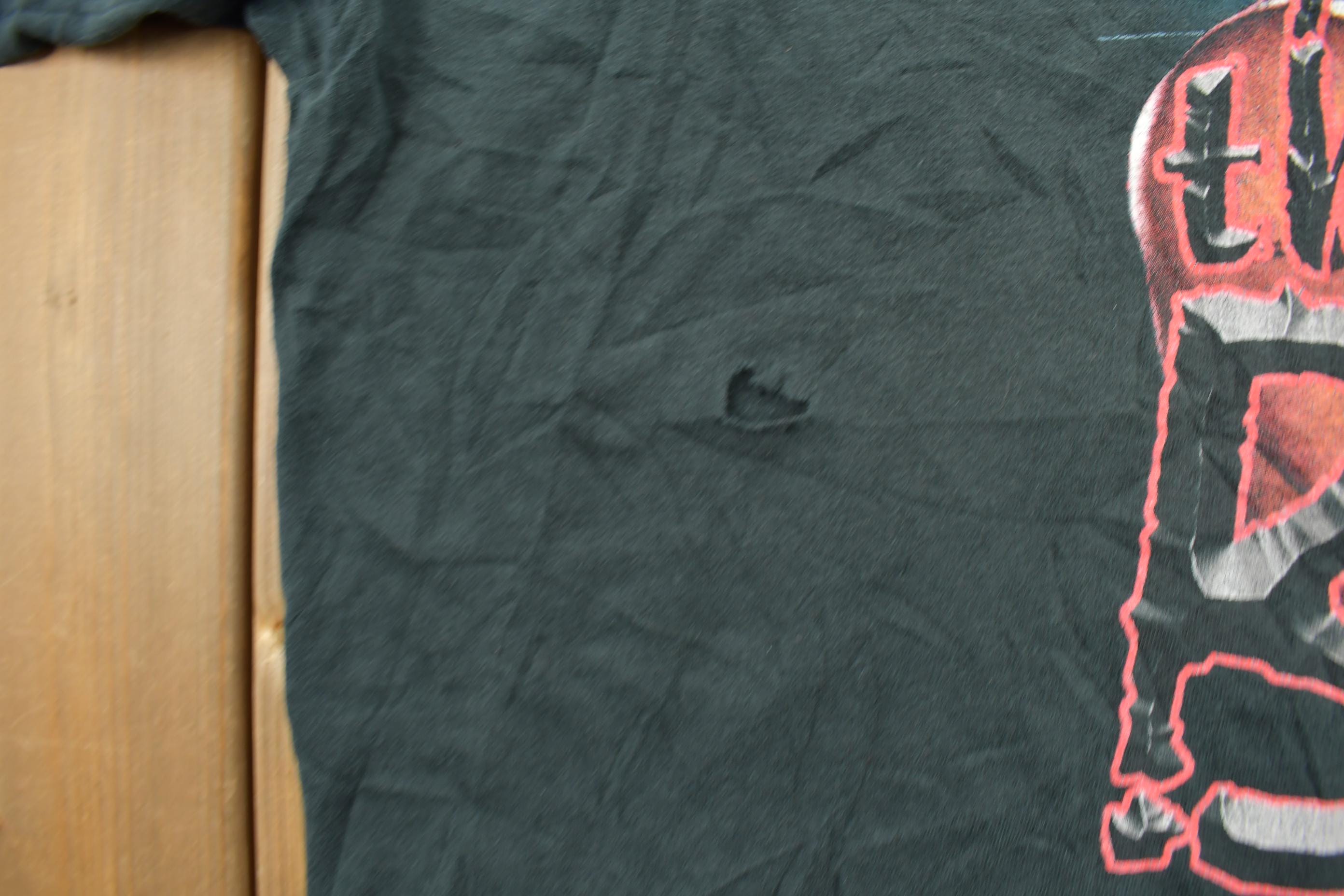 Vintage 1998 The Rock Layin' The Smack Down Graphic T-Shirt