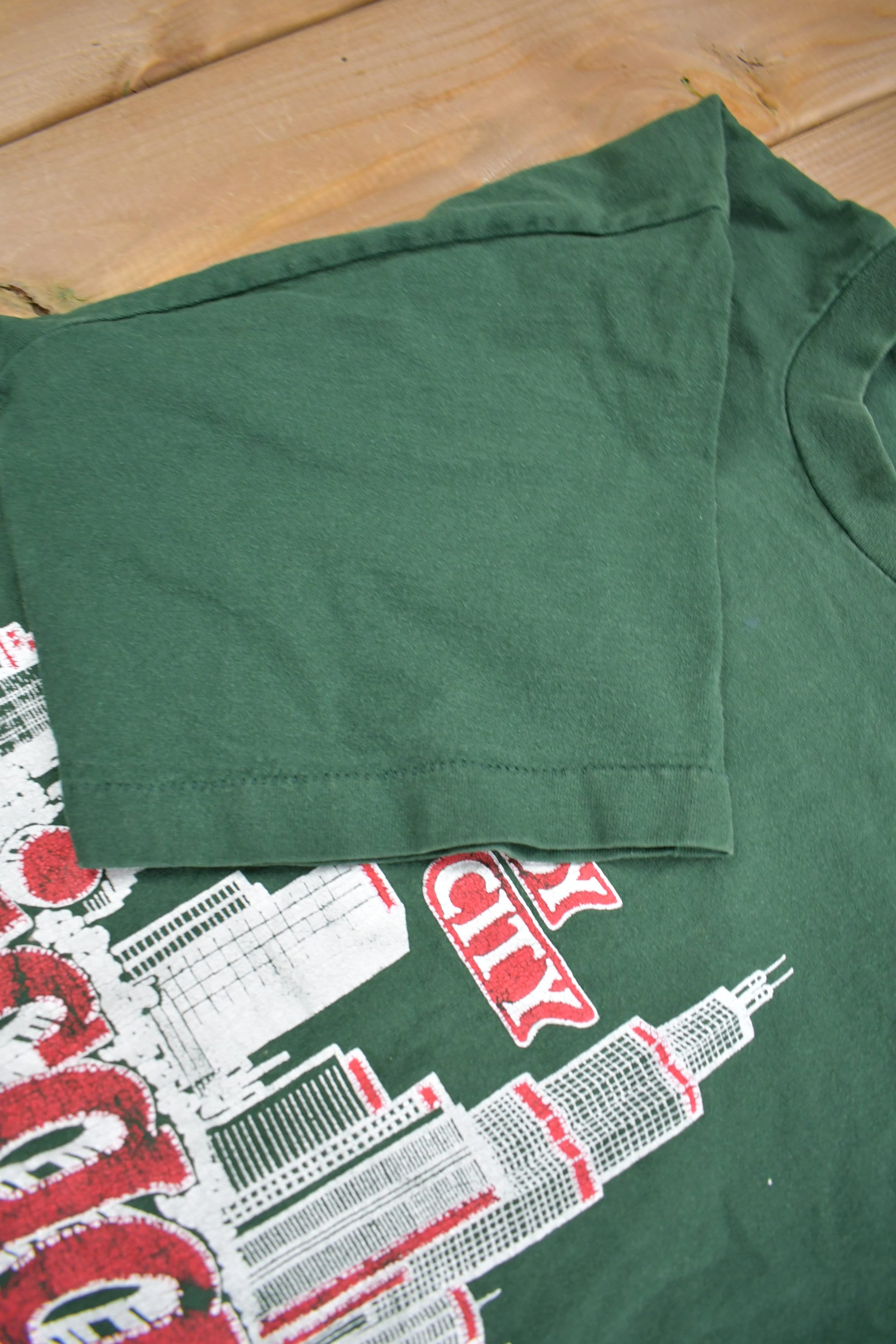 Vintage 1990s Chicago Skyline Souvenir T Shirt