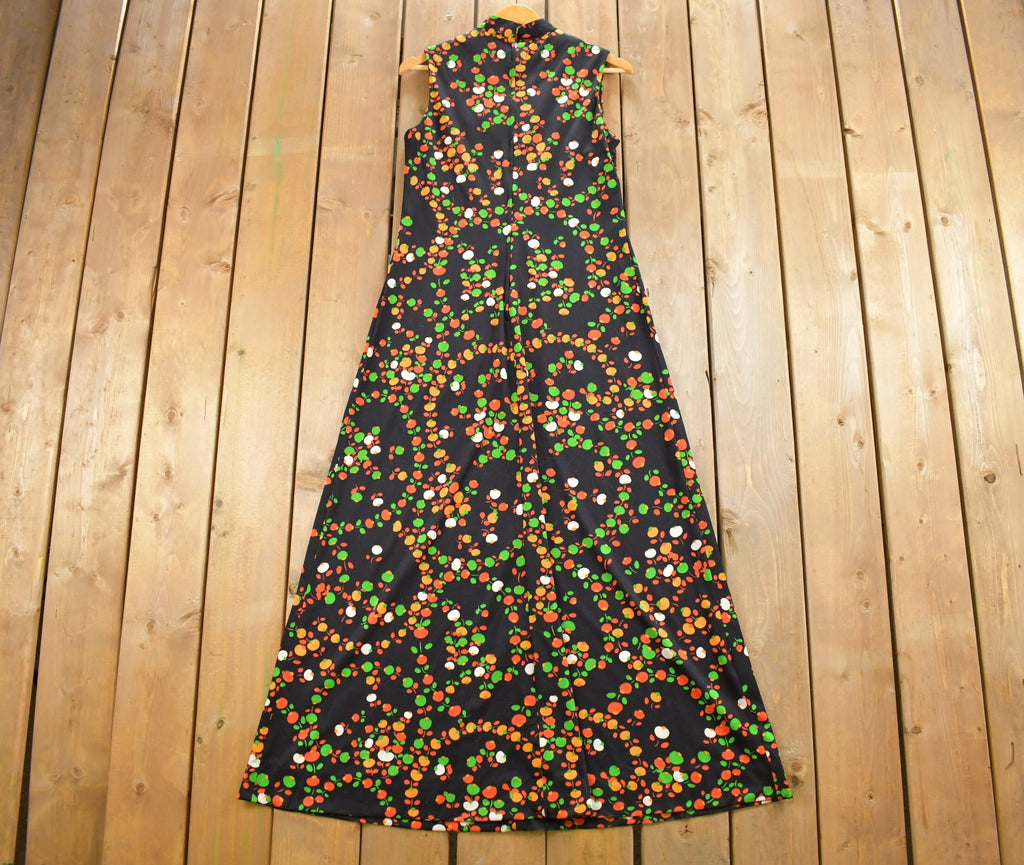 Vintage 1960s Sleeveless Flora Dress