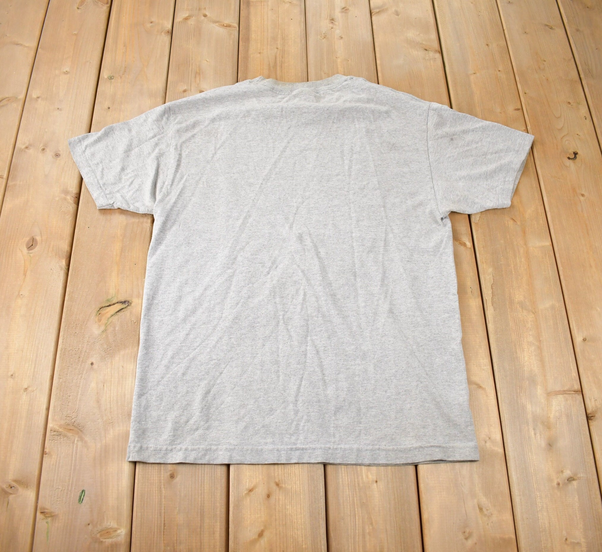 Vintage 2000s Girl Skateboards Graphic T Shirt