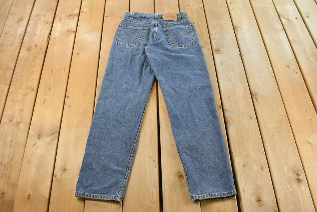 Vintage 1990s Levi's 550 Relaxed Fit Denim Jeans Men's 28 x 31 / 90s Levi's / Streetwear / Made in USA