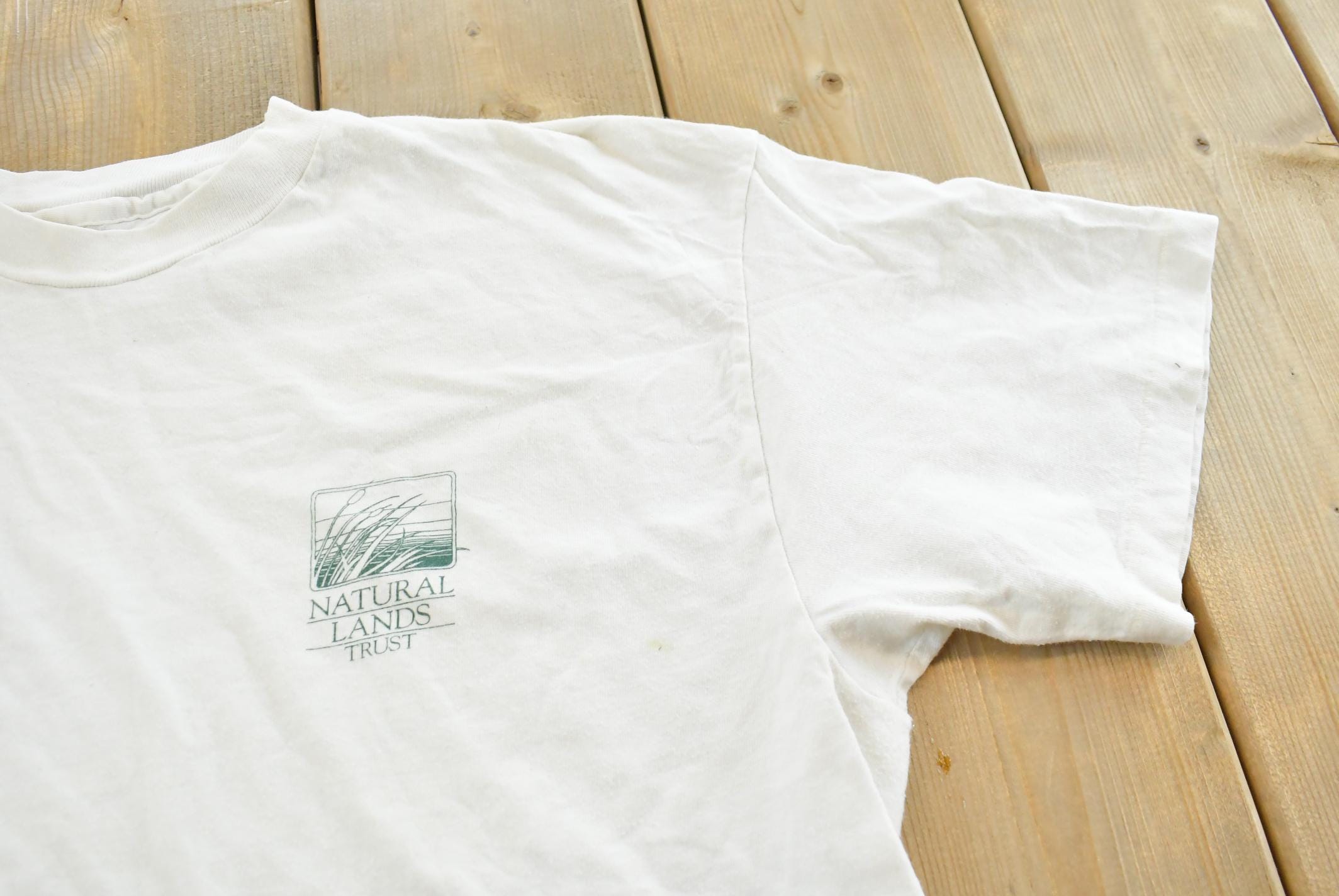 Vintage 1990s Natural Lands Trust T-Shirt Mens M / 90s Streetwear / Retro Style / Outdoors / Single Stitch