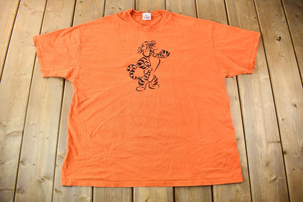 Vintage 1990s The Disney Store Tigger Appliqué Cartoon T-Shirt