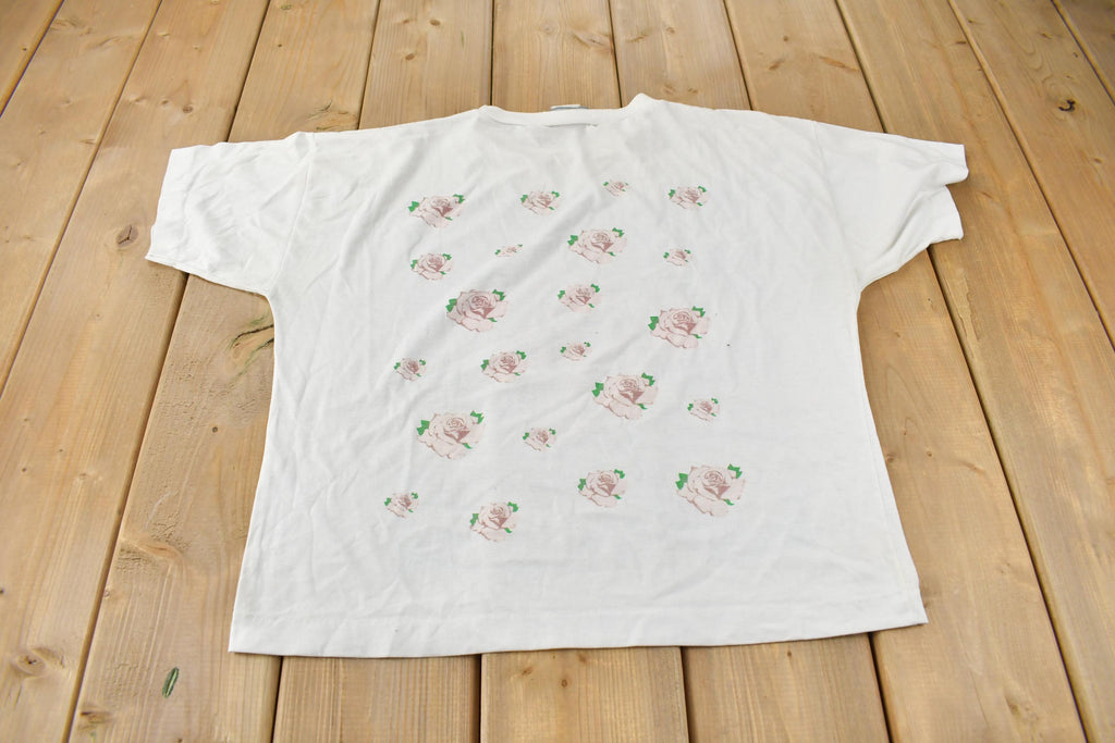 Vintage 1990s Single Stitch French Flower Graphic T-Shirt