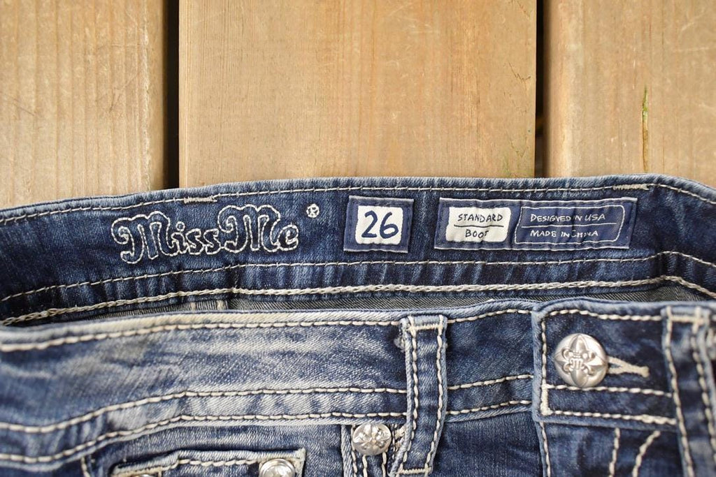 Vintage Deadstock Y2K Miss Me Bedazzled Low Rise Jeans Women's Size 26x31