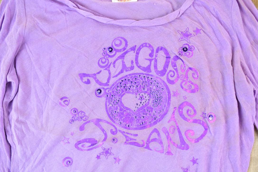 Women Vintage Vigoss Y2K Tee Shirt / Vigoss Grunge Skull Print / Contrast Stitch / Internet Famous Clothing / Over Dyed