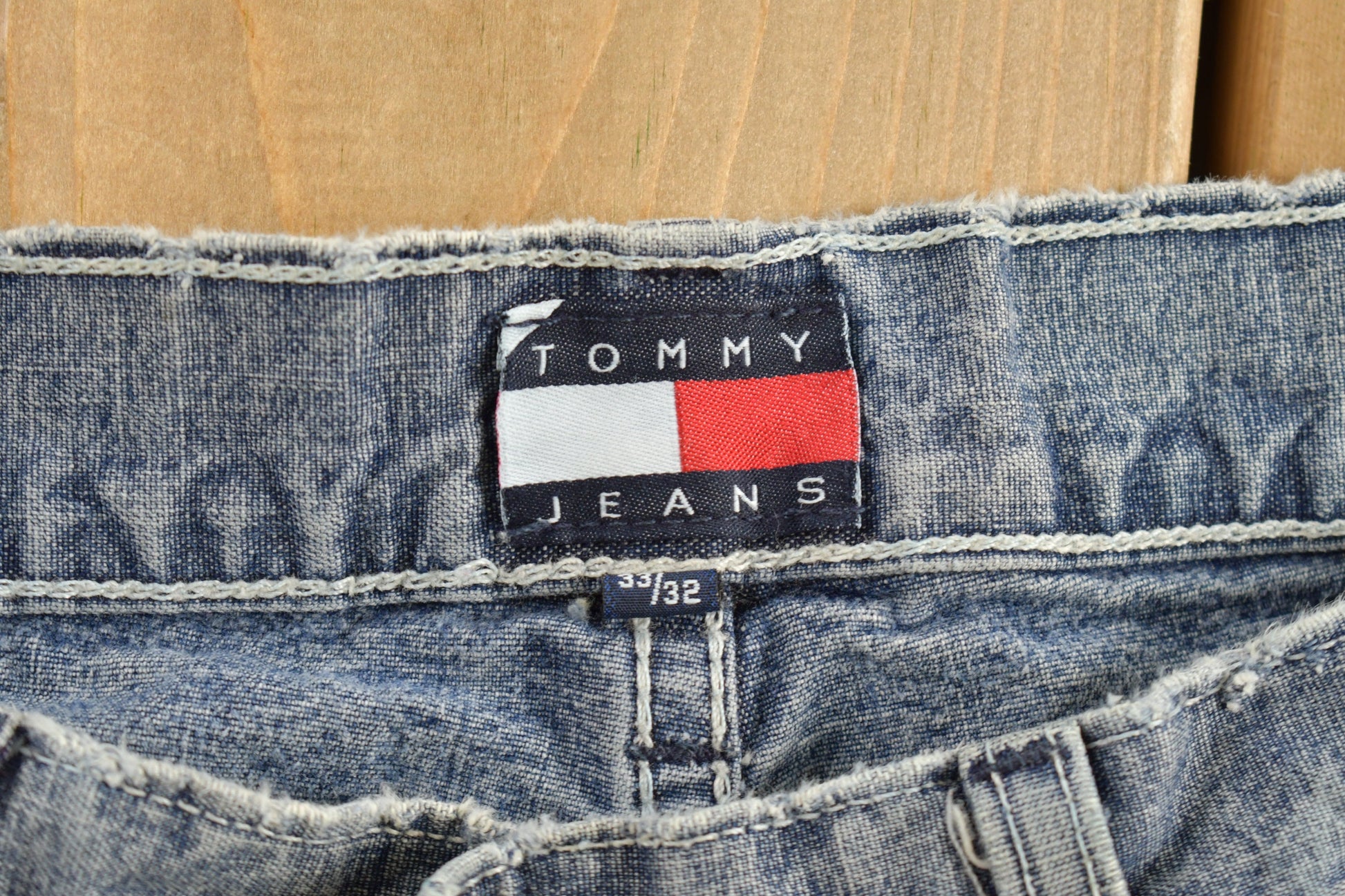Vintage 1990s Tommy Hilfiger Denim Jeans Size 31 x 31  Vintage Tommy  Workwear  Streetwear  Vintage Pants  Light Wash  Flag