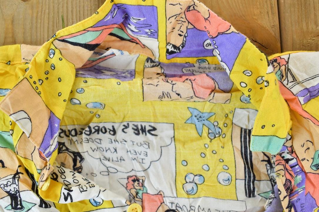 Vintage 1990s Love Island Hawaiian Button Up Shirt