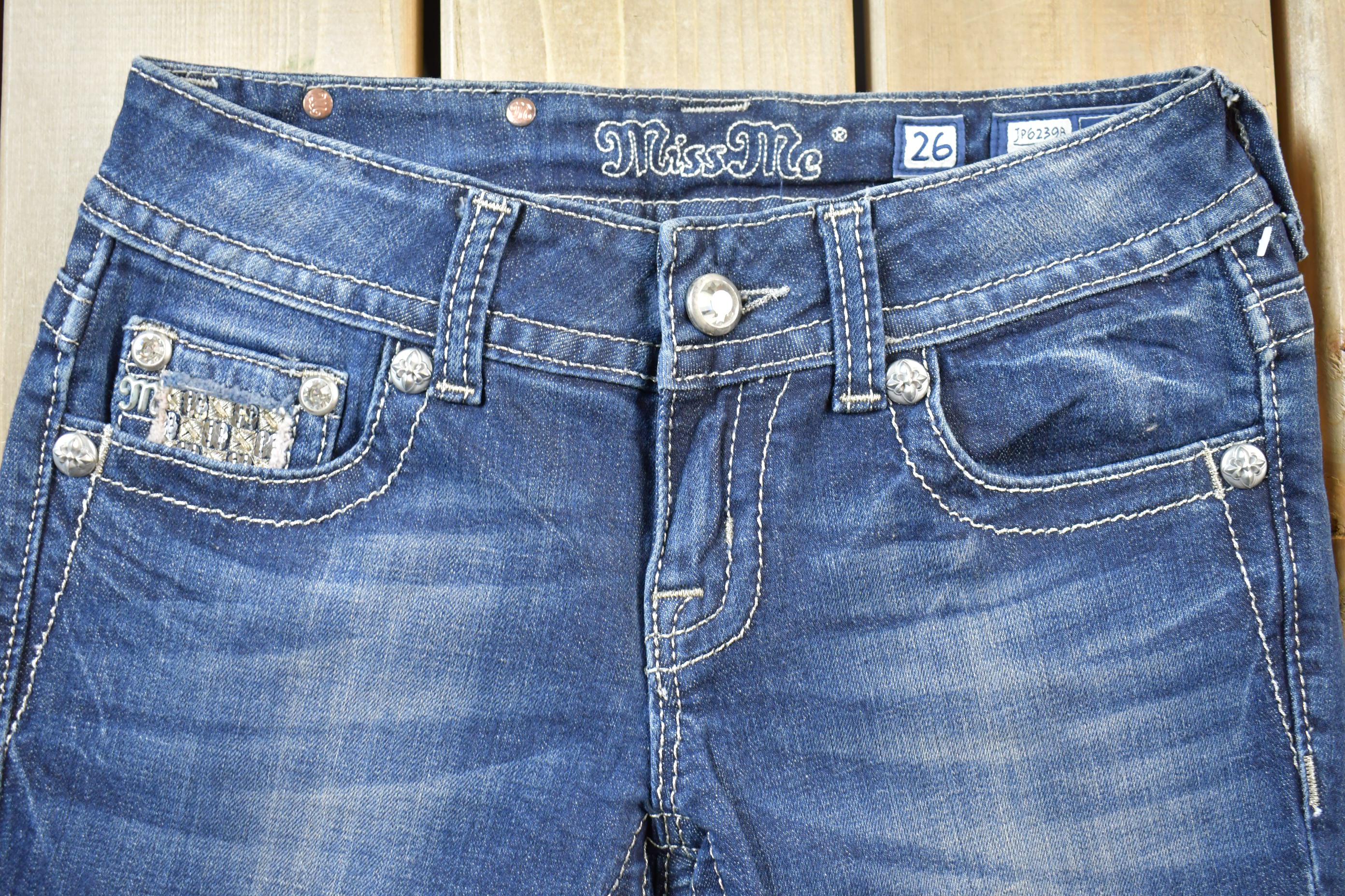 Vintage Y2K Miss Me Bedazzled Low Rise Jeans Size 26x32