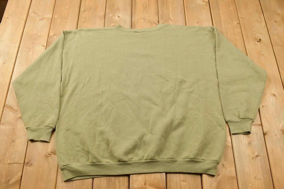Vintage 1990s Puppy Dog Theme Crewneck Sweater