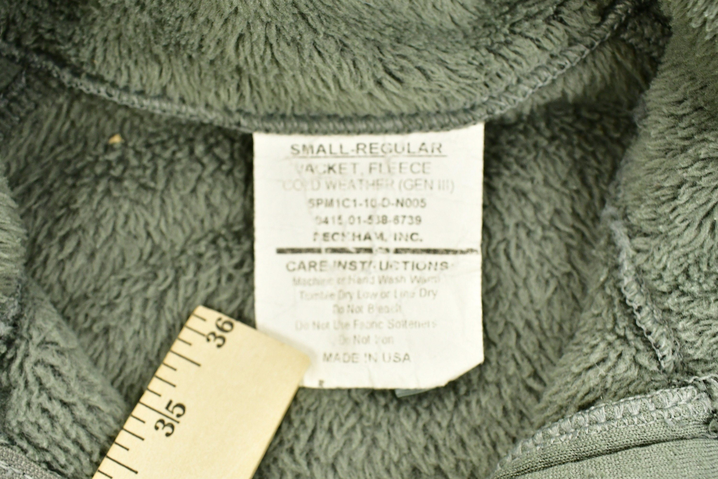 Vintage 1990's Military Cold Weather Polar Tec Fleece Sweater