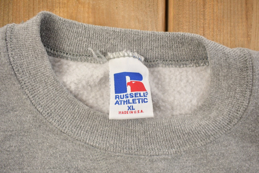Vintage 1990s Mystic Lake YMCA Camp Russell Crewneck Sweatshirt / 90s Crewneck / Made In USA / Streetwear / Embroidered