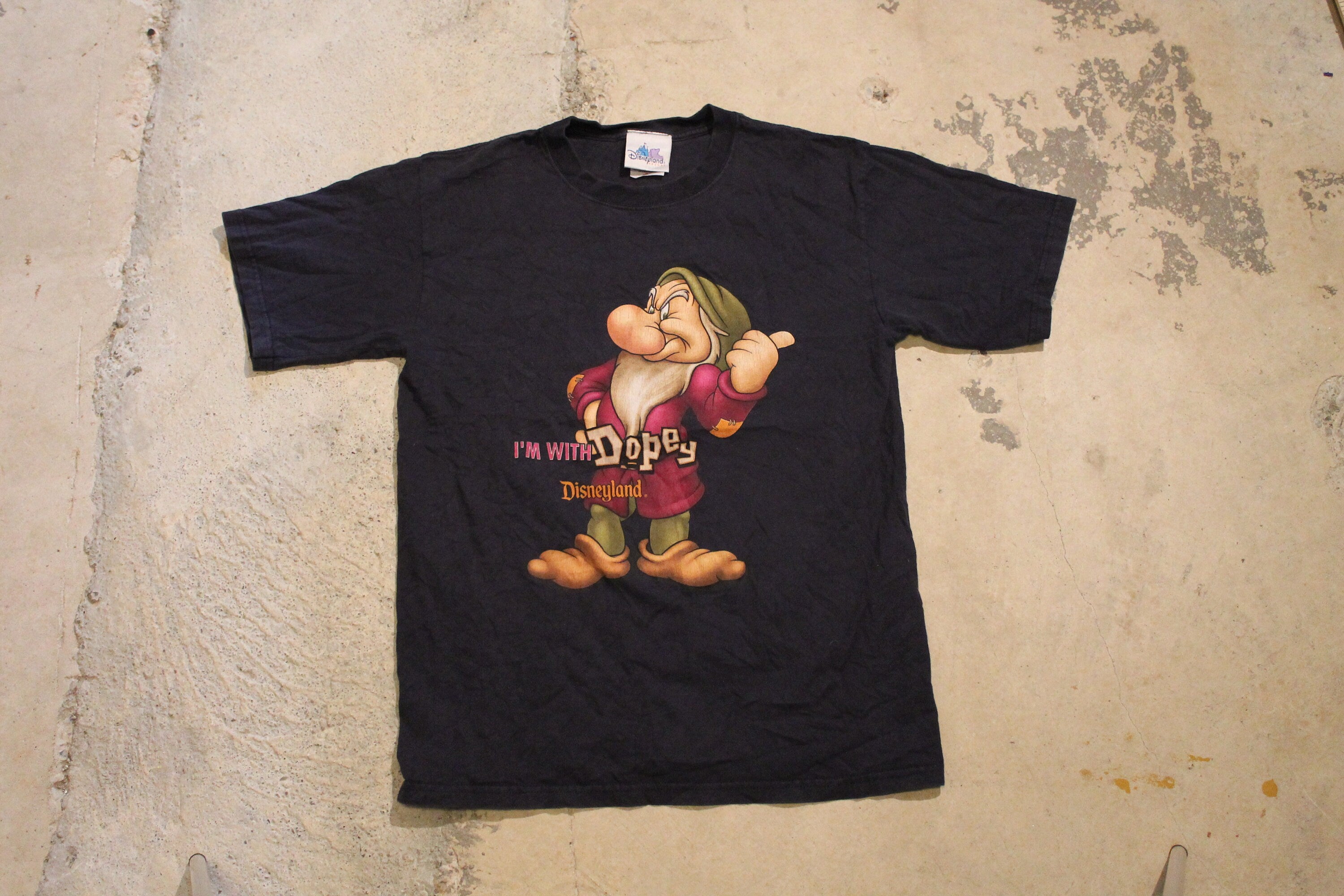 Vintage 1990s Disney Land I'm With Dopey Snow White Seven Dwarves T Shirt  80s  90s  Streetwear Fashion