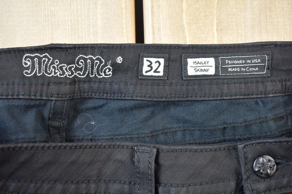 Vintage Y2K Miss Me Bedazzled Skinny Jeans Size 32x30