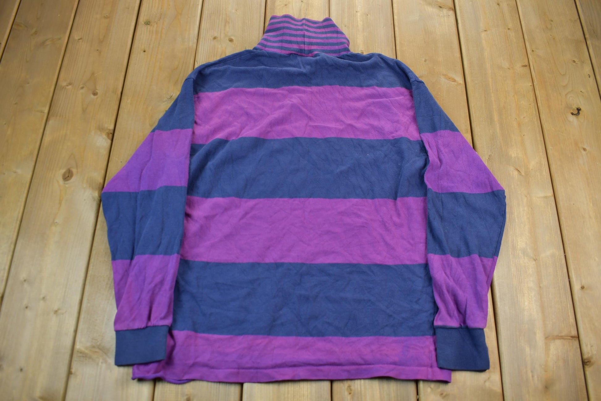 Vintage 1990s American Eagle Mutli colour Crewneck Sweatshirt
