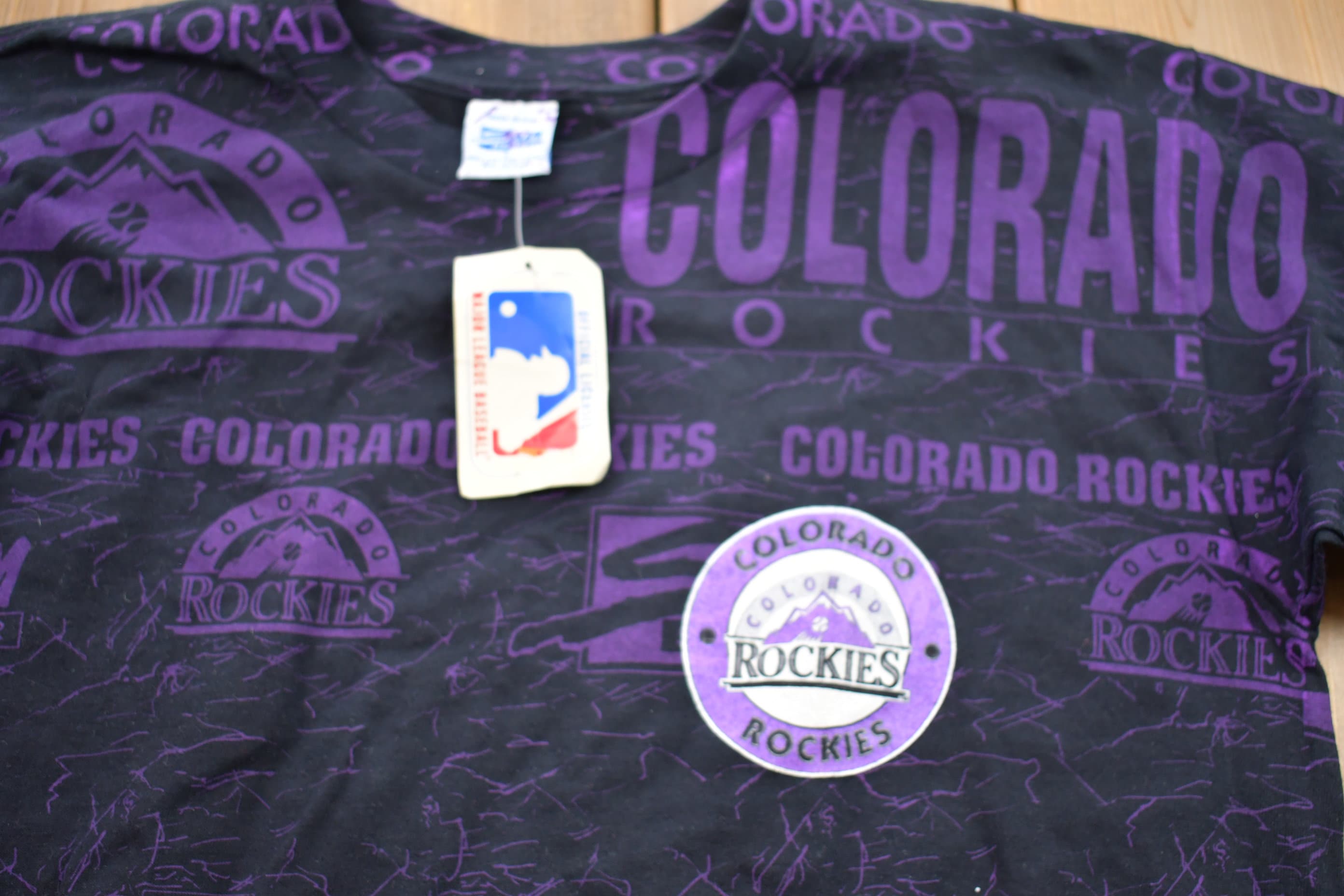 Vintage 1990s Colorado Rockies MLB Salem All Over Print Graphic T-Shirt