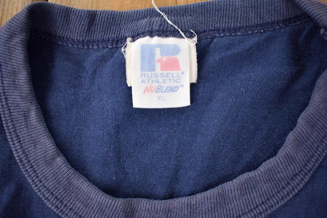 Vintage 2000s Wayne Hospital Russell Athletic Souvenir T Shirt Made In USA