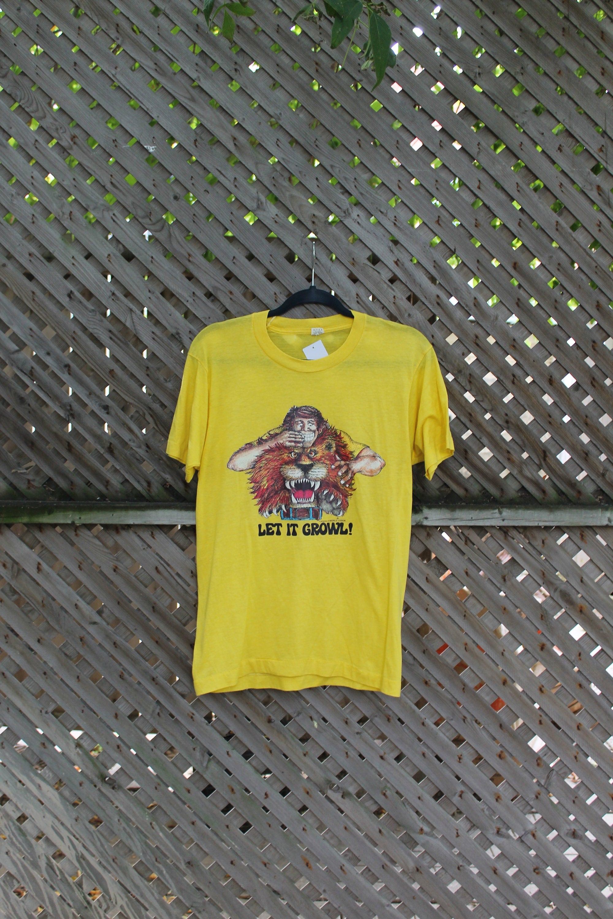 Vintage 1980s Let It Growl Novelty T Shirt