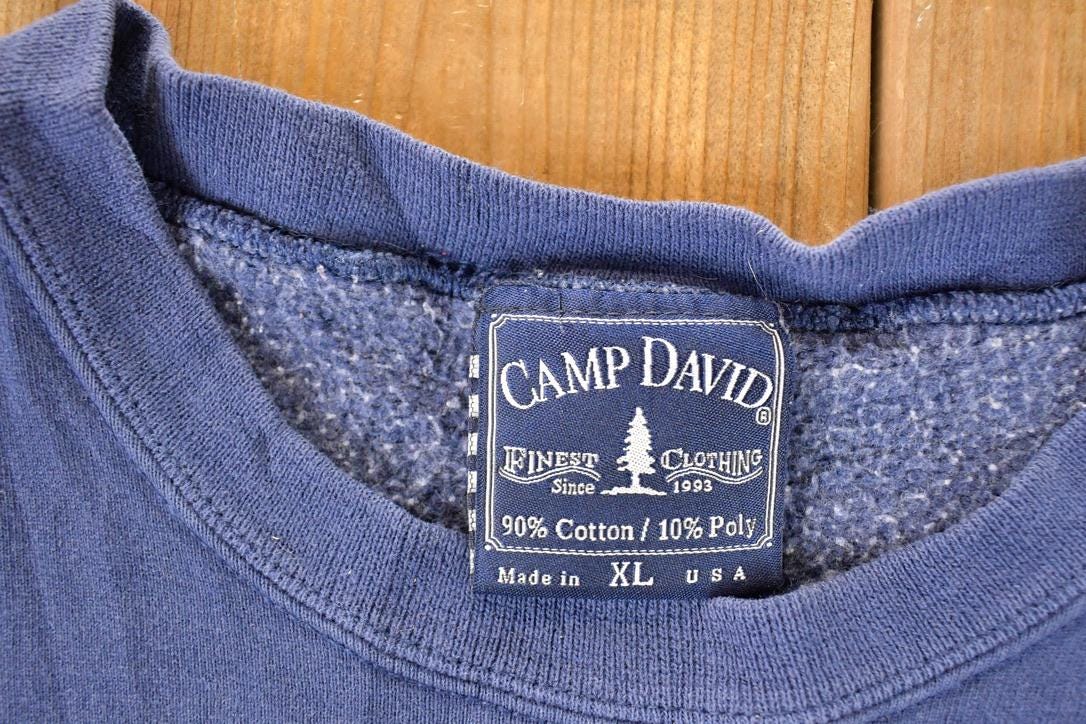Vintage 1990s IZATYS Golf And Country Club Crewneck Sweatshirt Men's L