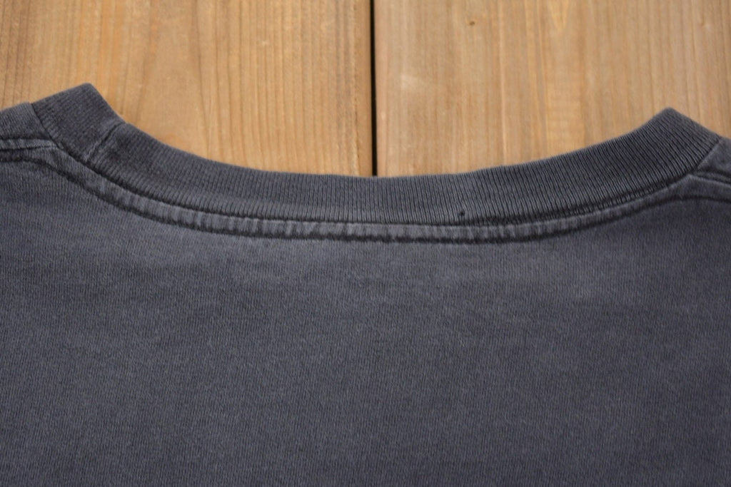 Vintage 2004 Jimi Hendrix Flames Graphic Band T-shirt /