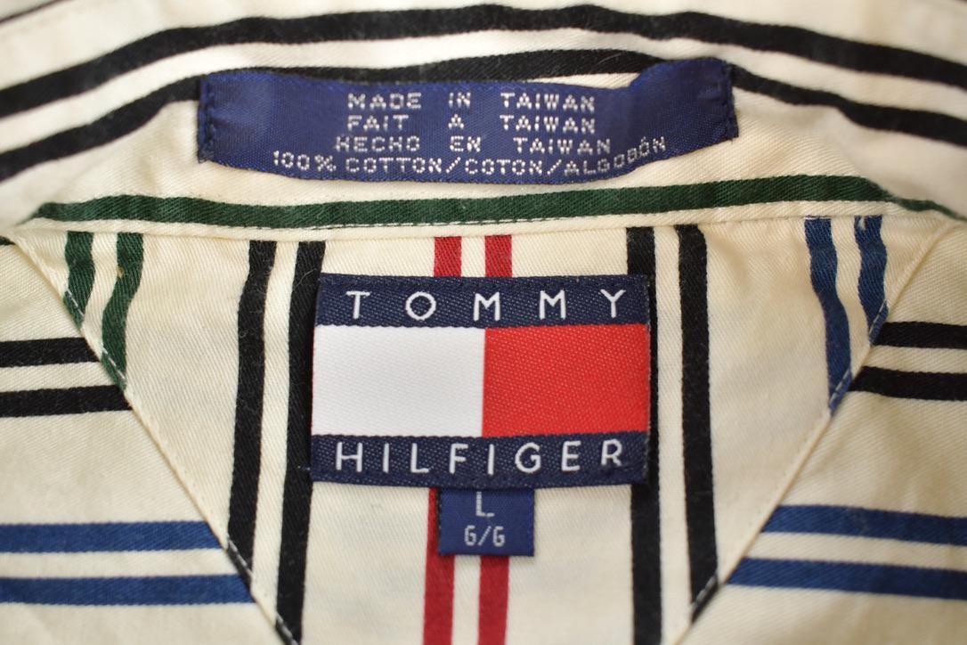Vintage 1990s TOMMY HILFIGER Blank Button Up Shirt  1990s Button Up  Vintage Flannel  Basic Button Up