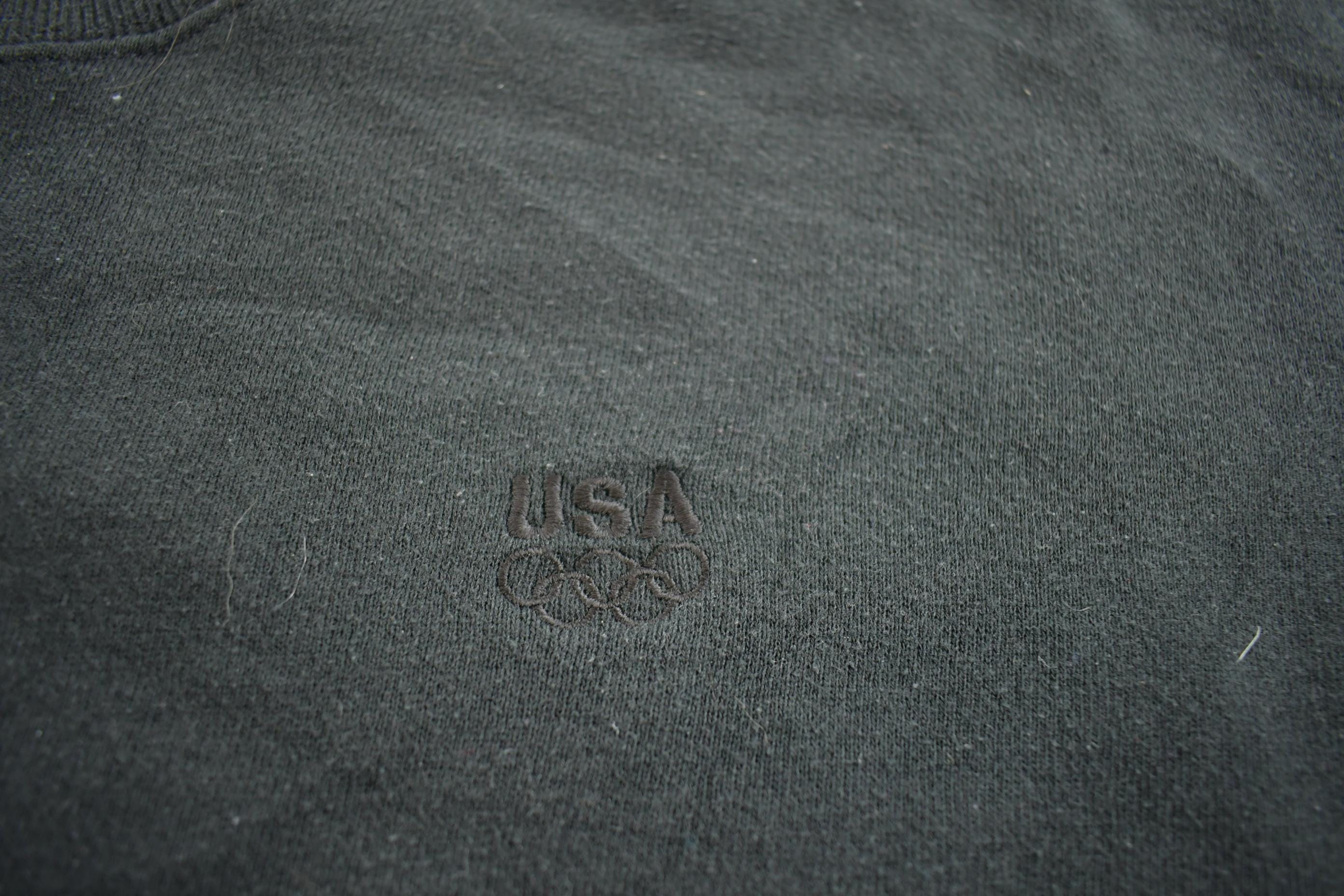 Vintage 1990s USA Olympics Apparel Embroidered Crewneck Sweatshirt Made In USA