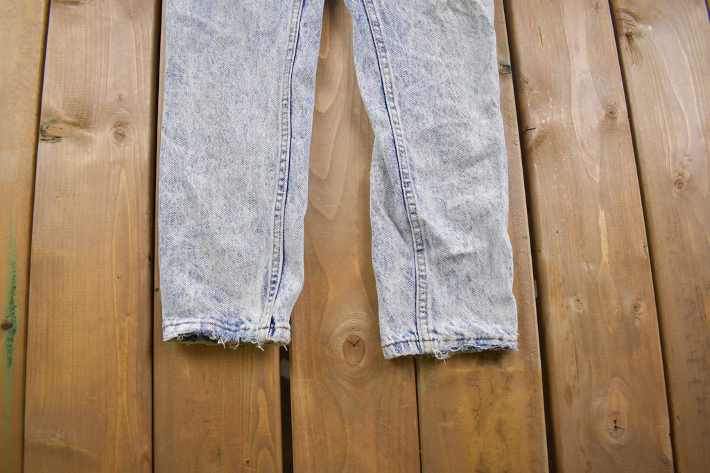 Vintage 1990's Unbranded Acid Wash Blue Jeans 28 x 28  Made in USA  90s Fashion  Vintage Distressed Jeans  Streetwear Fashion