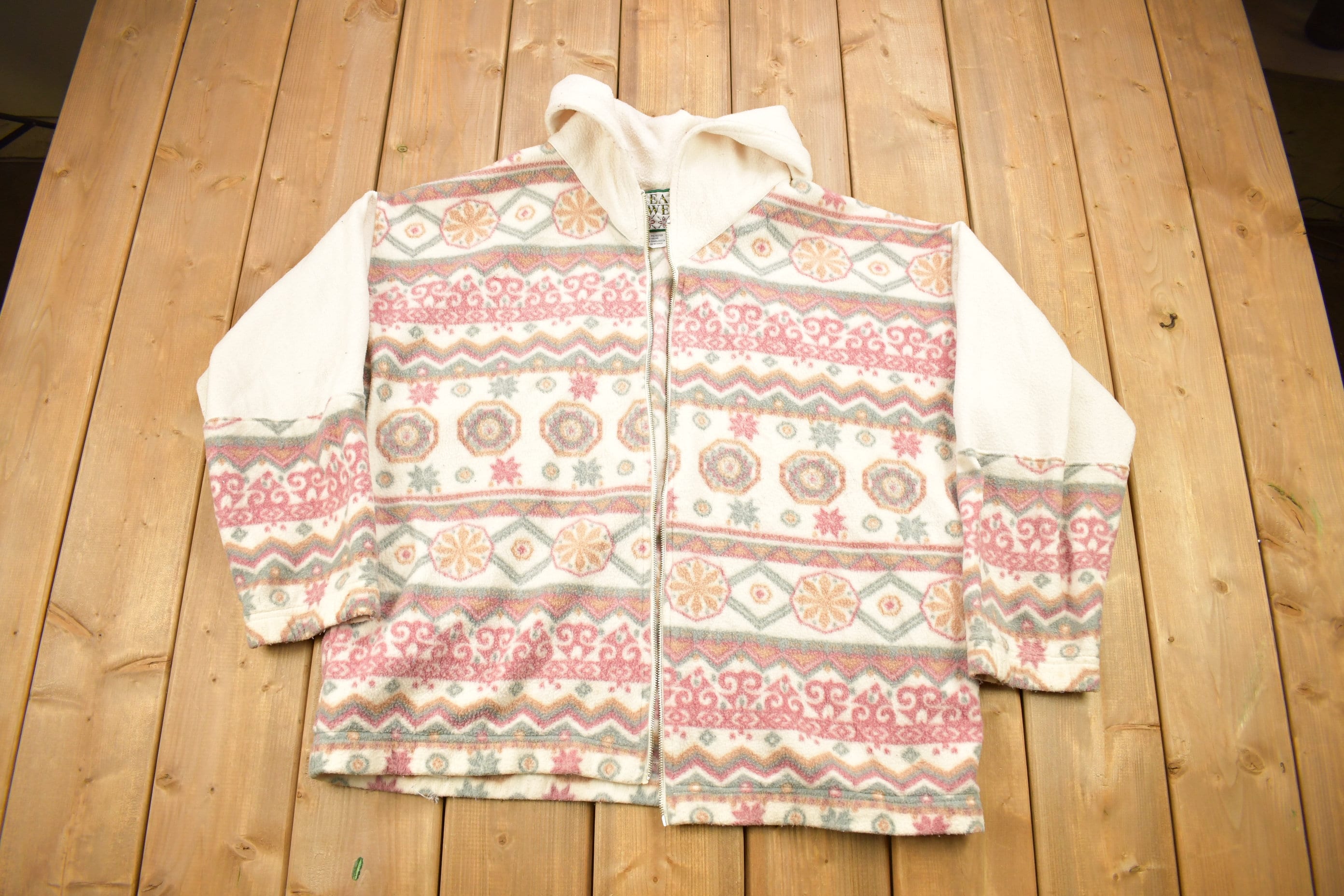 Vintage 1990s East West All Over Pattern Fleece Sweater