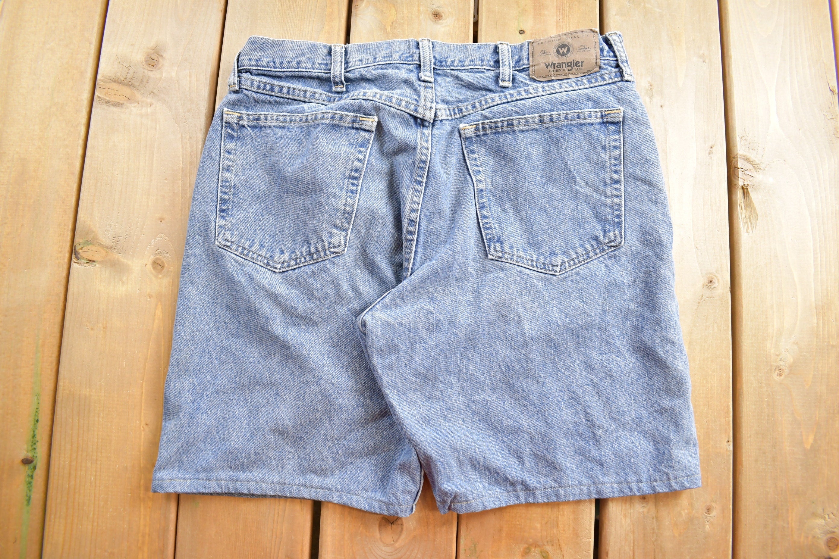 Vintage 1990s Wrangler Jean Shorts Size 34 x 8