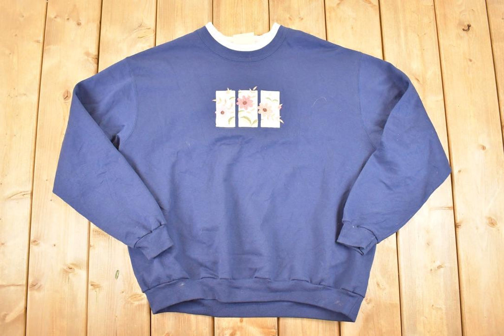 Vintage 1990s Top Stitch Double Collar Cute Floral Embroidered Crewneck Sweatshirt Women's XXL