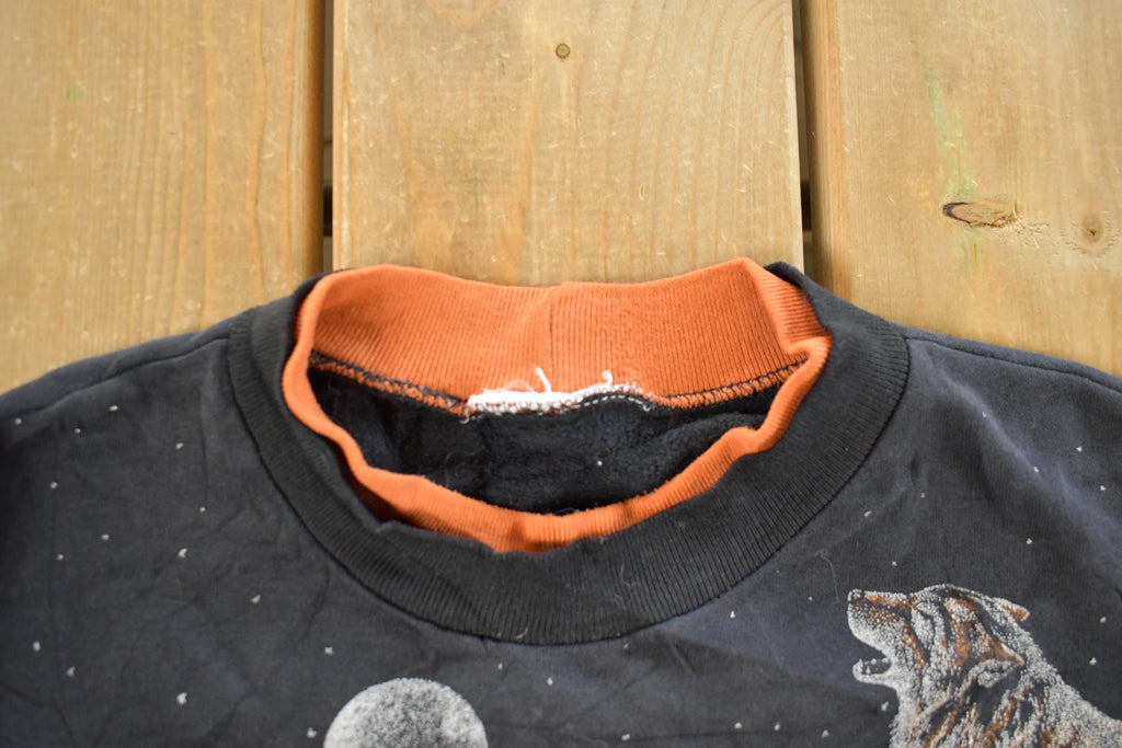 Vintage 1990s Wolf Nature All Over Print Double Collar Crewneck Sweatshirt Men's Small