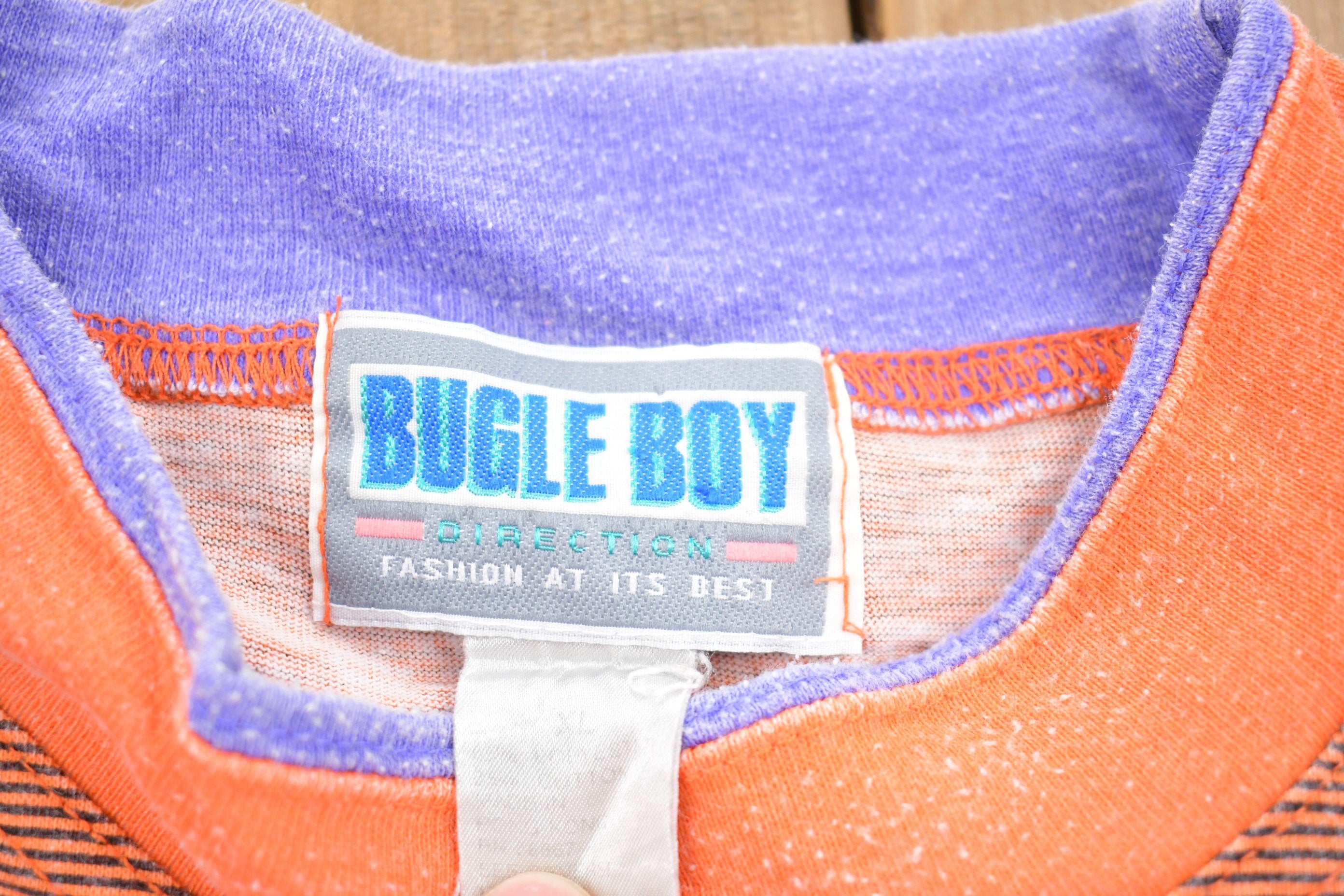 Vintage 1990s Bugle Boy Embroidered Graphic T-Shirt