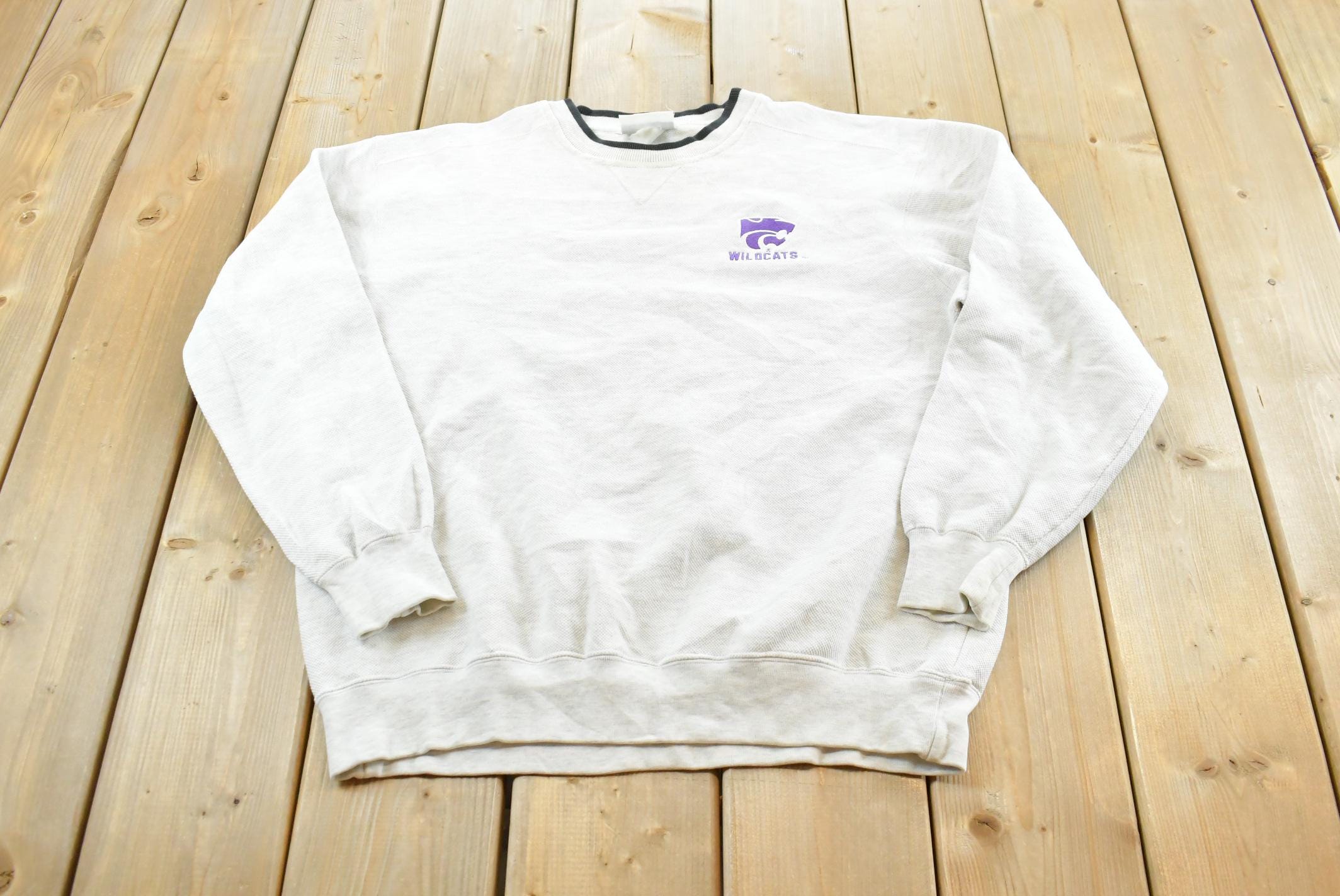 Vintage 1990s Kansas State Wildcats Collegiate Embroidered Crewneck Men's L / 90s Lee Sport / Americana / NCAA