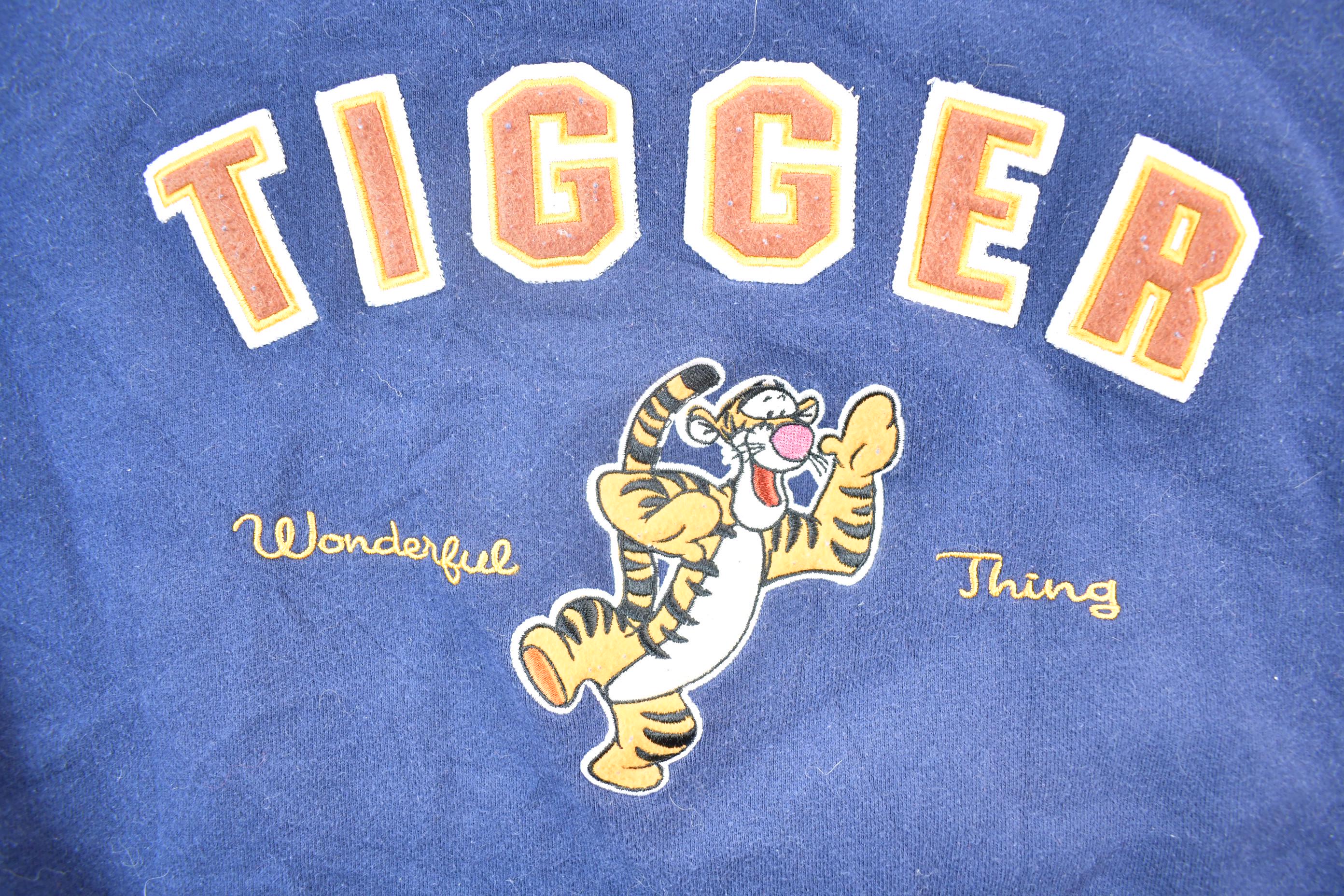 Vintage 1990s Tigger Pooh Bear Disneyland Crewneck