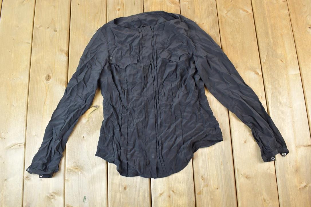 Women Vintage Vigoss Y2K Button Up Shirt