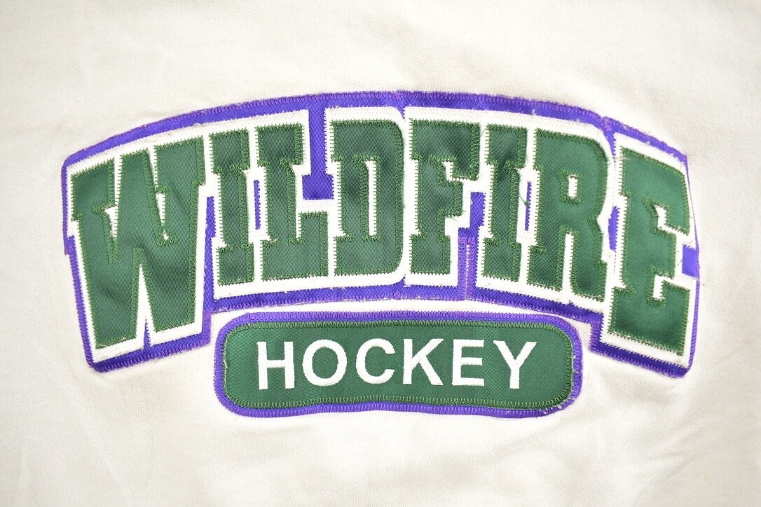Vintage 1990s NHL Wildfire Valenta 22 Hockey Crewneck