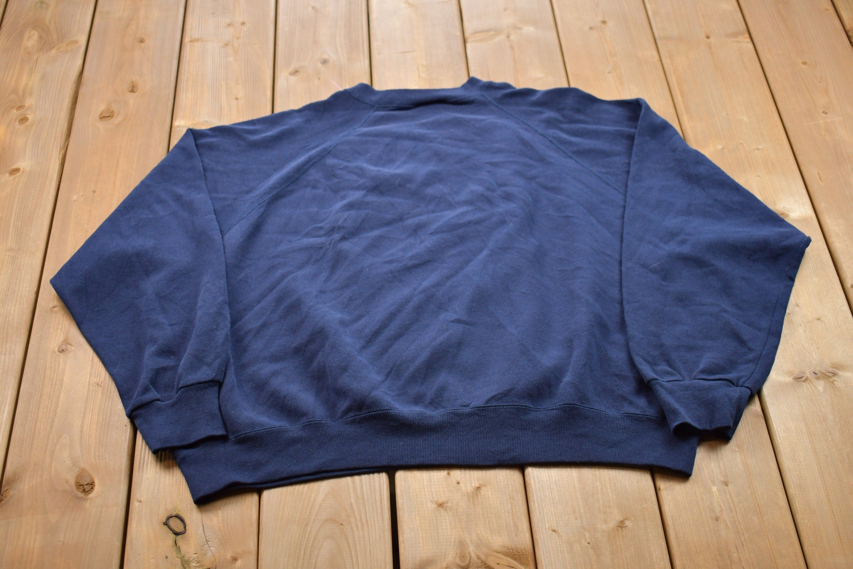 Vintage 1990s Lee Blank Navy Blue Crewneck Sweatshirt