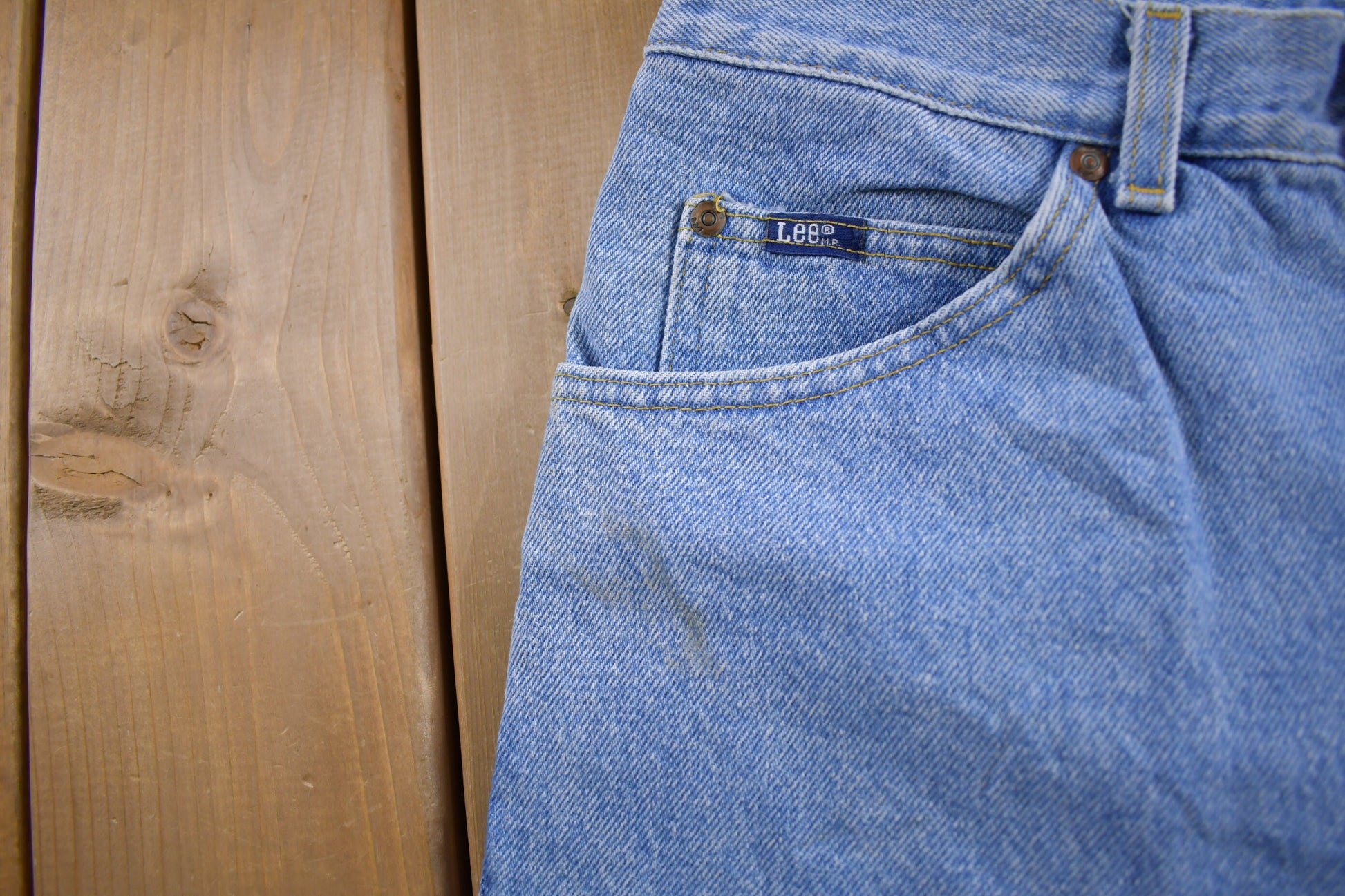 Vintage 1980s Lee Light Wash Jeans Size 31 x 30