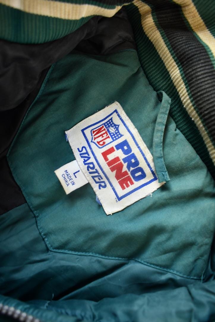 Vintage 1990s Philadelphia Eagles NFL Starter Jacket